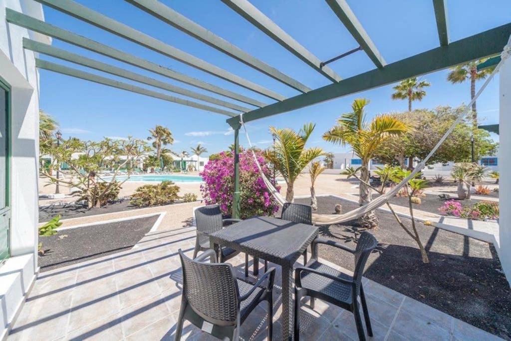 Bandama 14! 2 Bedroom Newly Renovated Bungalow, Los Pocillos, Puerto Del Carmen. Puerto del Carmen  Esterno foto